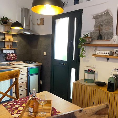 La Casetta Al Centro Di ออลเบีย ภายนอก รูปภาพ