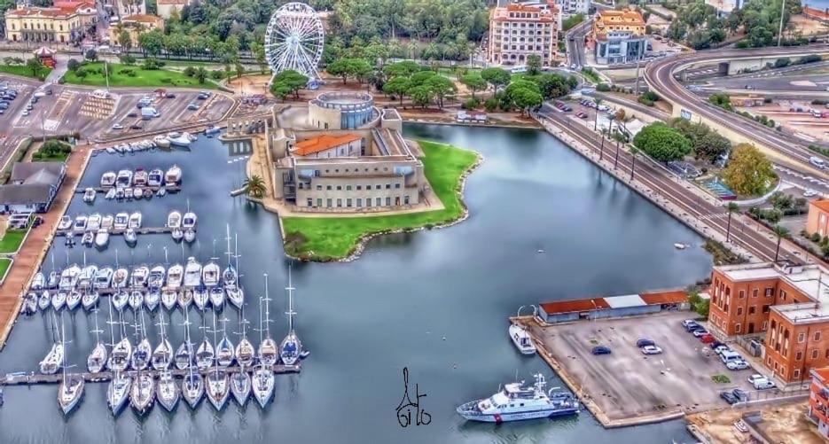 La Casetta Al Centro Di ออลเบีย ภายนอก รูปภาพ